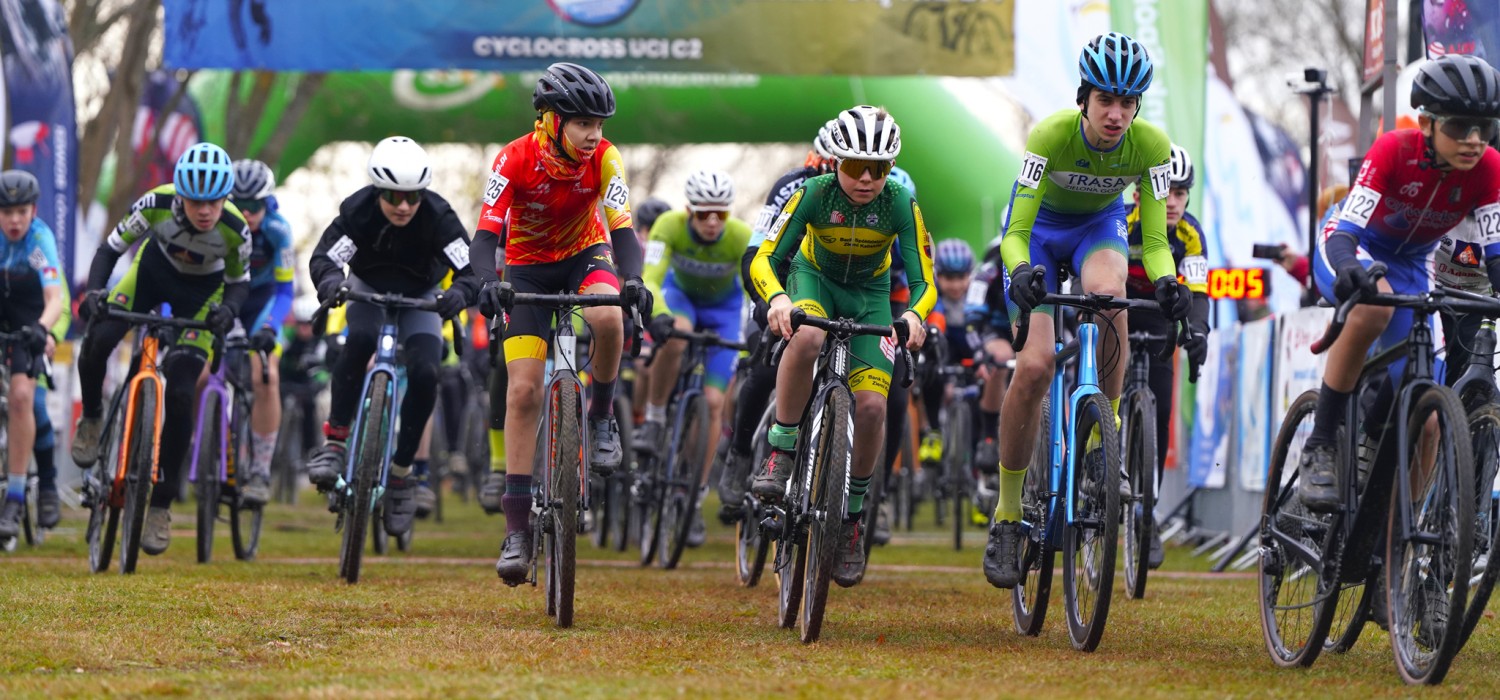 Puchar Mistrzostwa UCI C2 Kolarstwo Przełajowe Klif Team COS OPO Cetniewo 16.11.2025