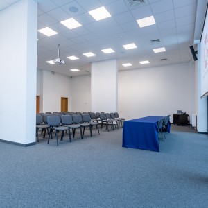 Sala konferencyjna A - ustawienie kinowe
