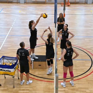 Reprezentacja U-19 siatkarek