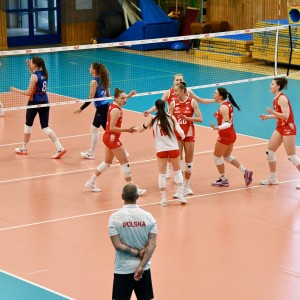 Sparing kadry siatkarek