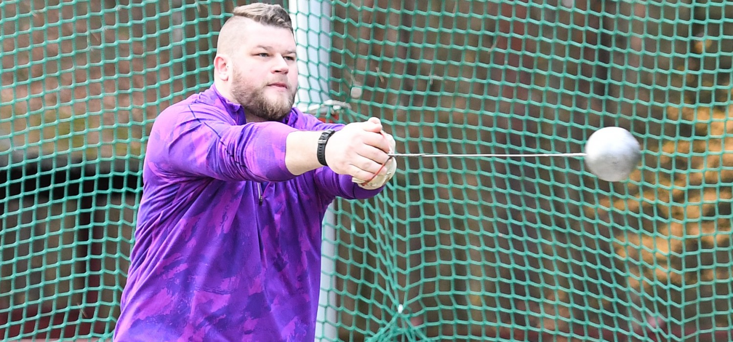 Paweł Fajdek podczas treningu w Ośrodku Przygotowań Olimpijskich