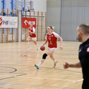 Polska - Islandia w piłce ręcznej juniorek