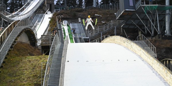 Skoki Średnia Krokiew COS