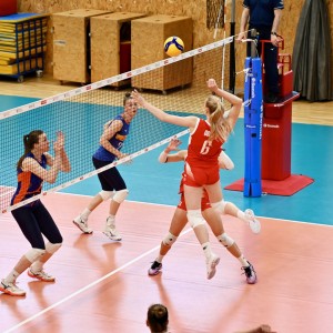 Sparing kadry siatkarek