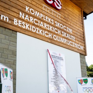 Tablica Beskidzkich Olimpijczyków