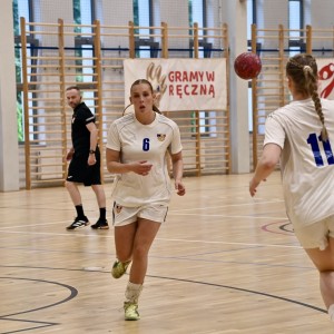 Polska - Islandia w piłce ręcznej juniorek