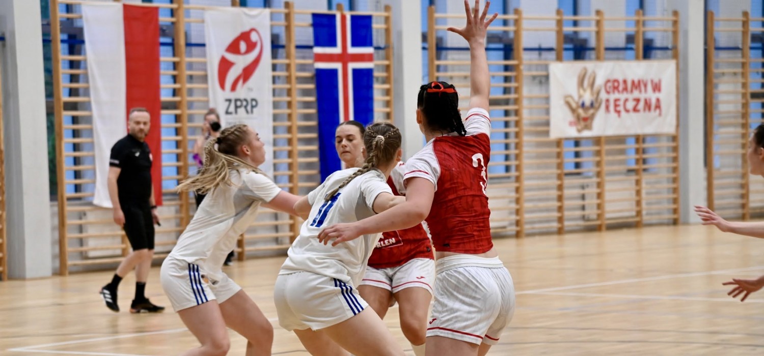Polska - Islandia w piłce ręcznej juniorek