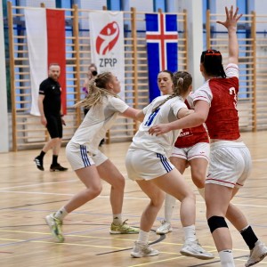 Polska - Islandia w piłce ręcznej juniorek