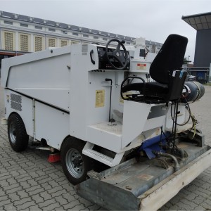 Rolba Zamboni 520