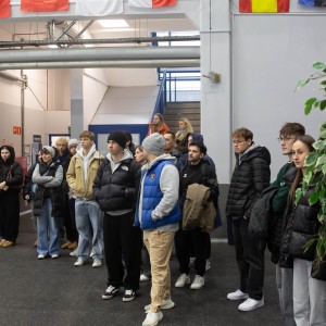 Zdjęcie z wizyty studentów AWF w siedzibie COS