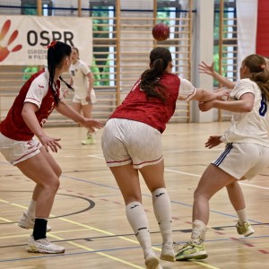 Polska - Islandia w piłce ręcznej juniorek