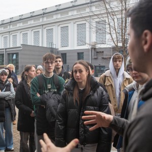 Zdjęcie z wizyty studentów AWF w siedzibie COS