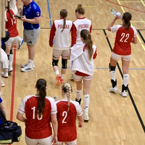 Polska - Islandia w piłce ręcznej juniorek